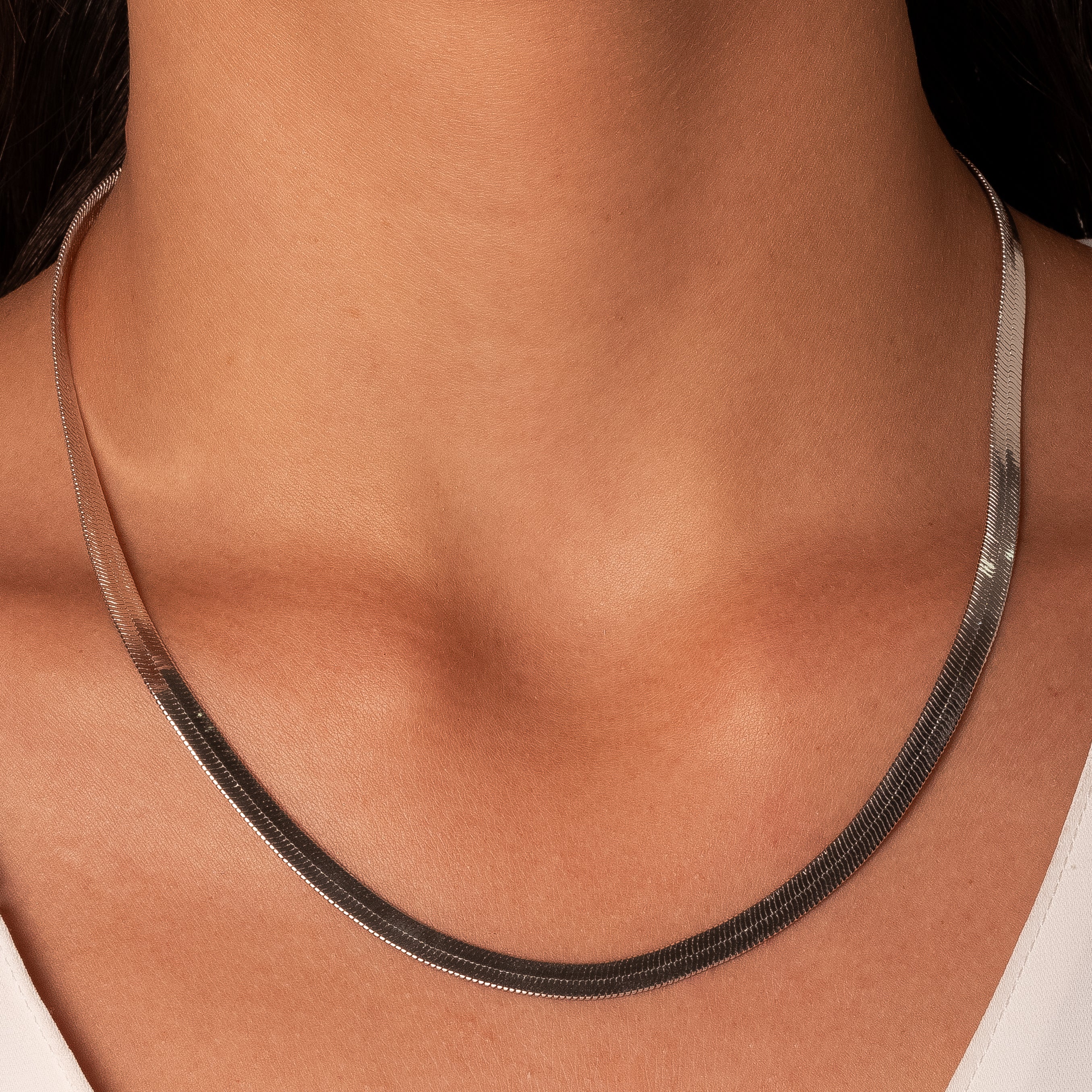 Collar cinta lisa rodio