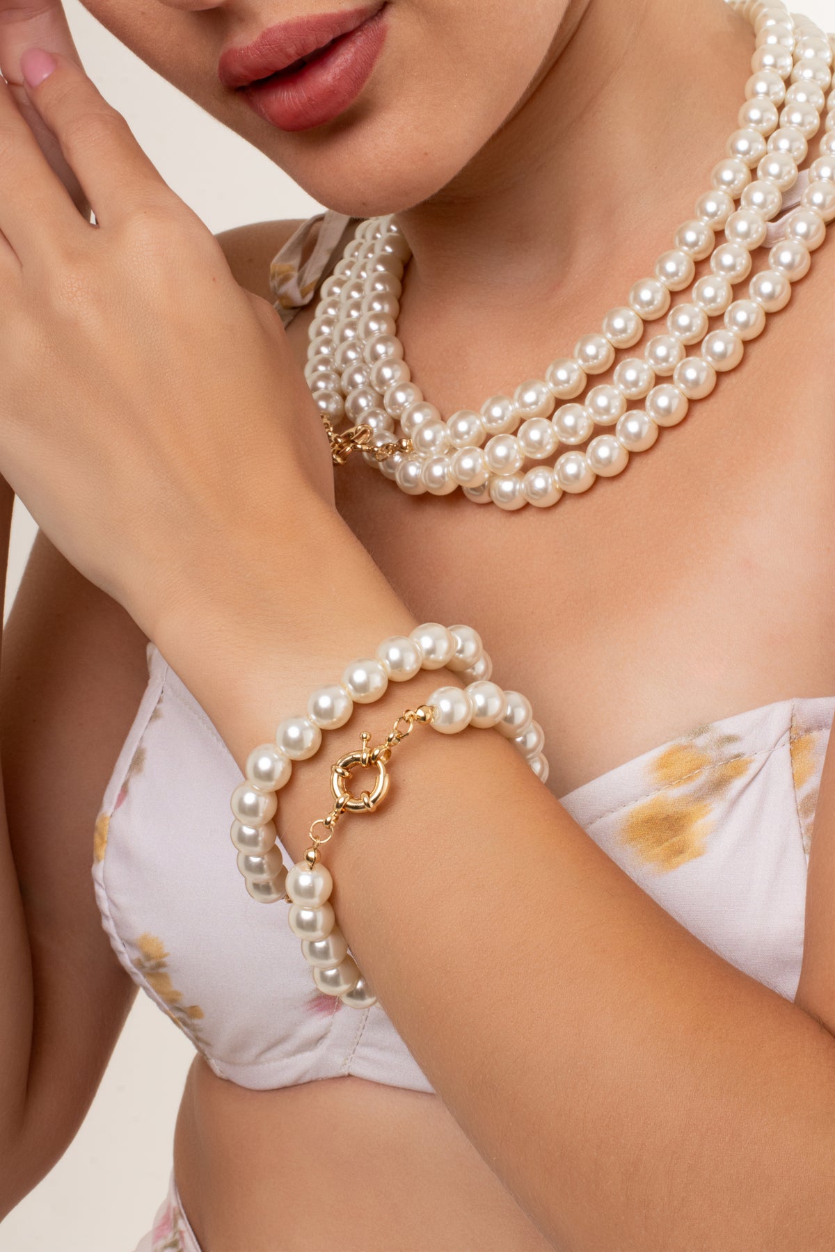 Pulsera perla oro